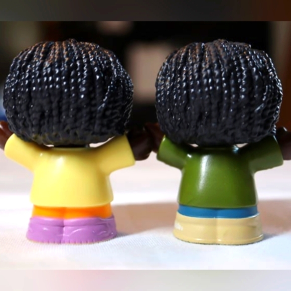 Fisher Price Little People 2 Figure lot / Hiker & Coach African American Mom's - Picture 5 of 6